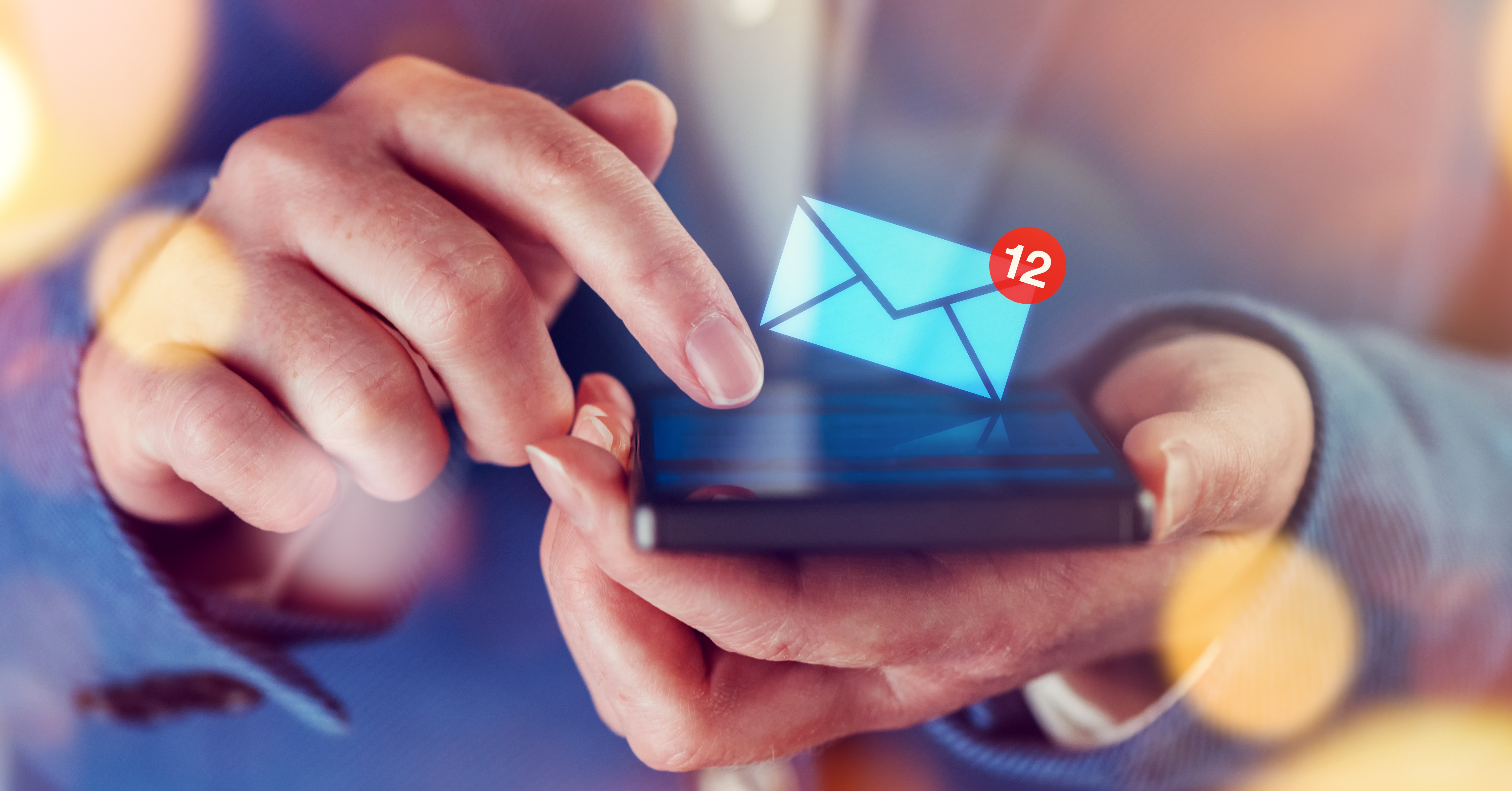 Email phone. Картинка месседжи. Месседж картинка красивые. Instagram communication почта. Sending.